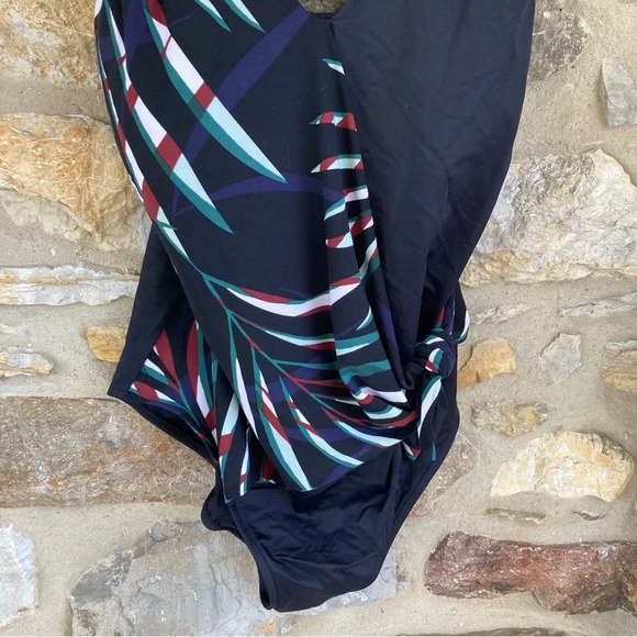 NEW Magicsuit by Miraclesuit Biarritz Hailey One Piece Swimsuit Black Tie - Picture 6 of 13